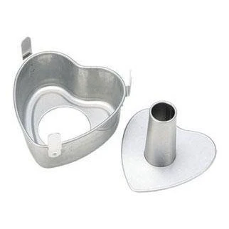 Cakeland Heart Shaped Chiffon Cake Tin - Image 4