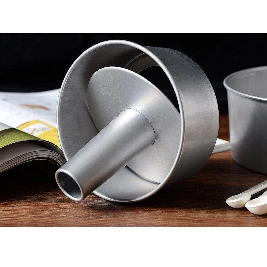 CakeLand Japanese Chiffon Cake Tin 17cm - Image 3
