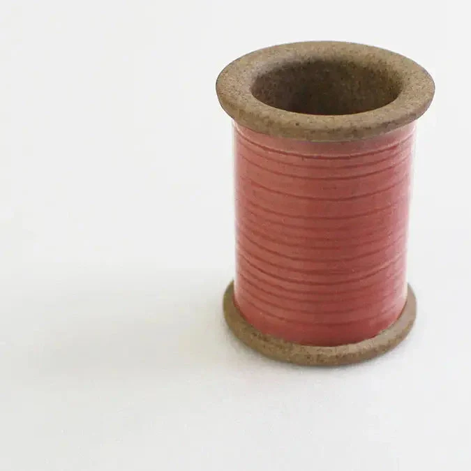 Cohana Magnetic Ceramic Spool Pin Holder - Image 4