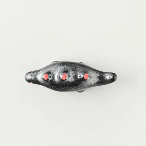 Edokko Stegosaurus Dino Chopstick Rest - Black x Red - Image 3