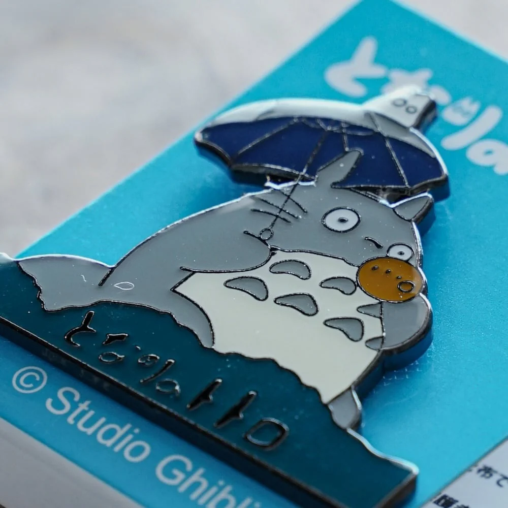 Ensky My Neighbor Totoro Big & Small Totoro – Ocarina Logo Pin Badge - Image 2