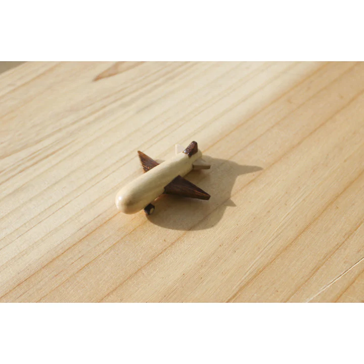 Grapport Claseek Wooden Chopstick Rest - Airplane - Image 2