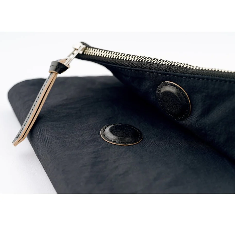 Hobonichi Techo A5 Cousins Tragen (Black) Cover Only - Image 8