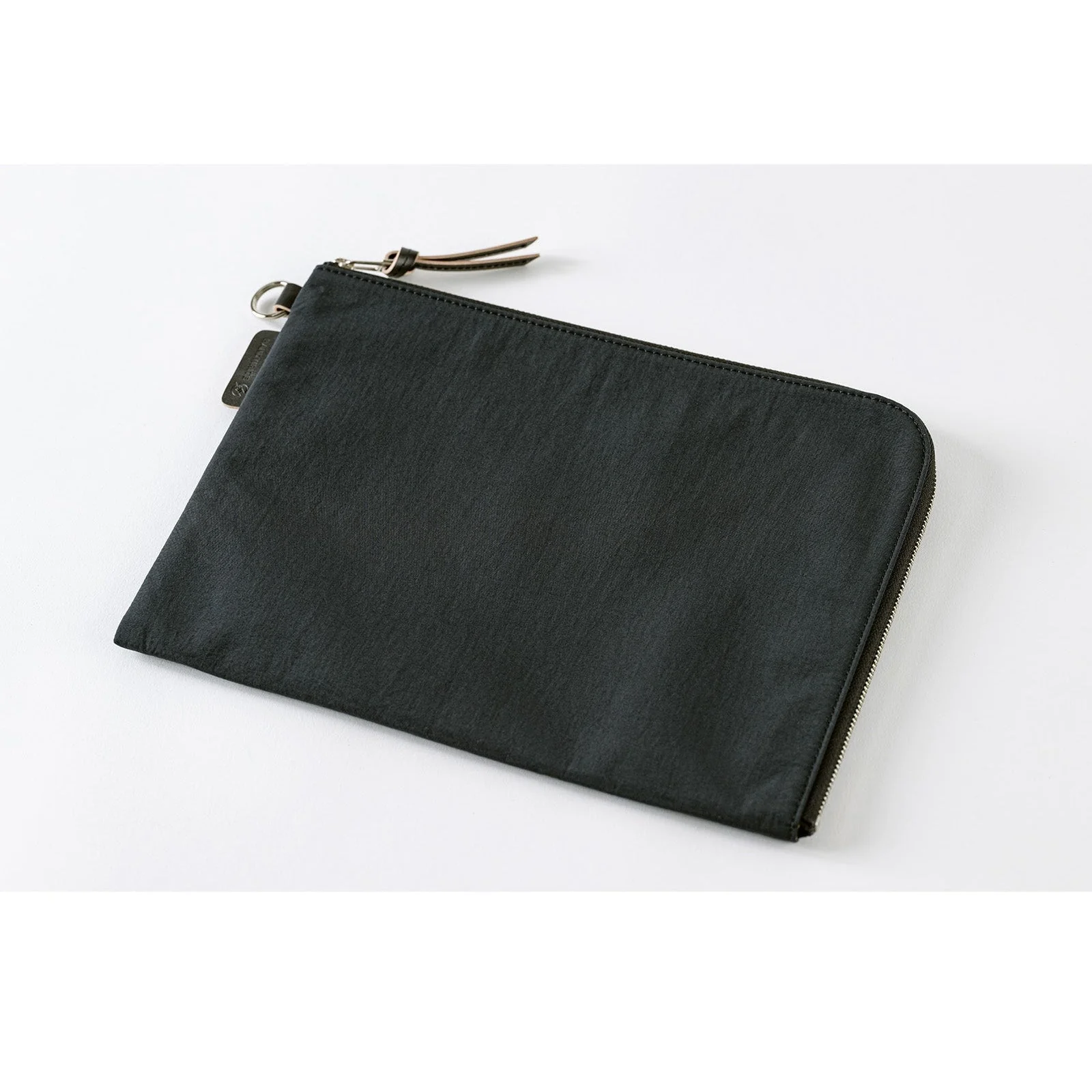 Hobonichi Techo Tragen Flat Pouch for A5 Size (Black) - Image 7