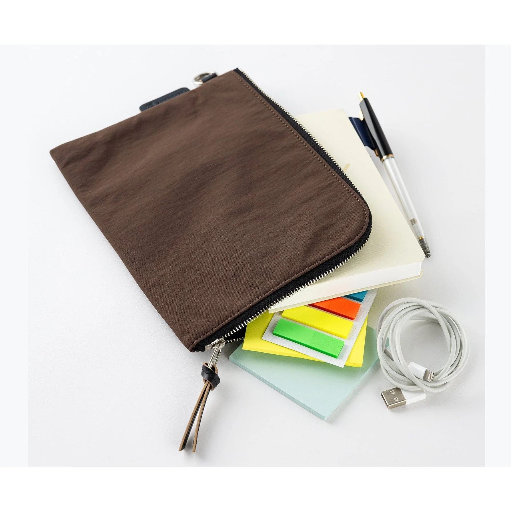 Hobonichi Techo Tragen Flat Pouch for A6 Size (Brown) - Image 7