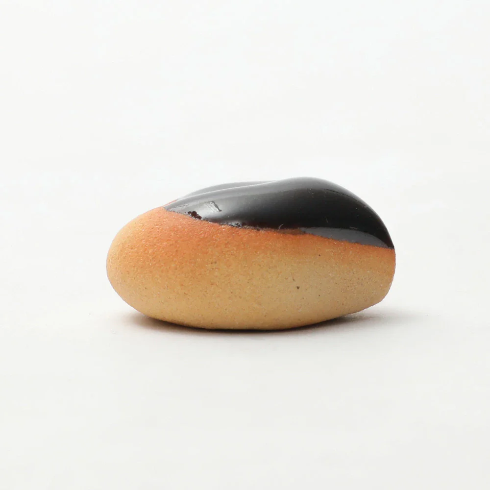 Ihoshiro Chestnut Bun Chopstick Rest - Image 5