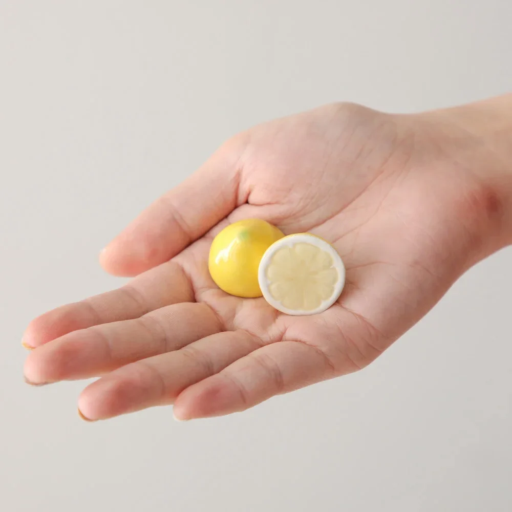 Ihoshiro Lemon Chopstick Rest - Image 6