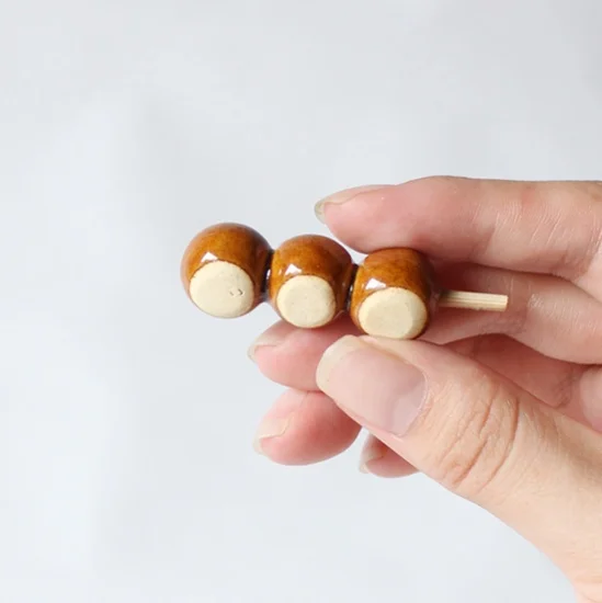 Ihoshiro Soy Dango Chopstick Rest - Image 5