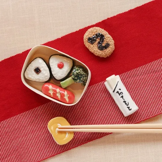 Ihoshiro Umeboshi Onigiri Chopstick Rest - Image 3
