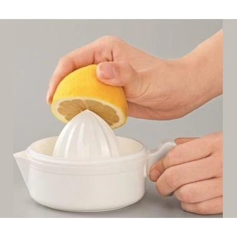 Inomata Lemon Juicer - Image 4