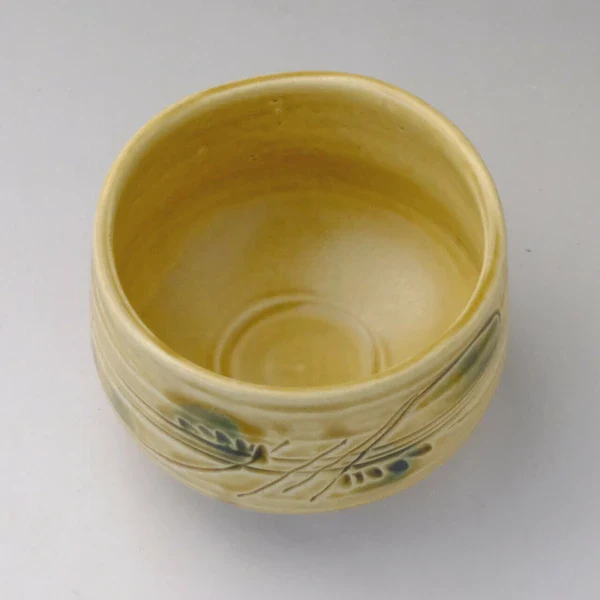 Kizeto Yellow Oribe Floral Matcha Bowl - Image 2