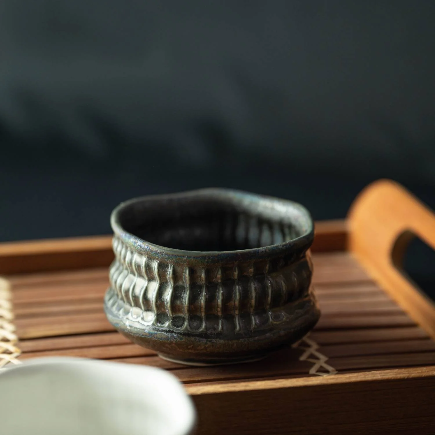 Kobokubori Silver Grey Matcha Bowl - Image 2
