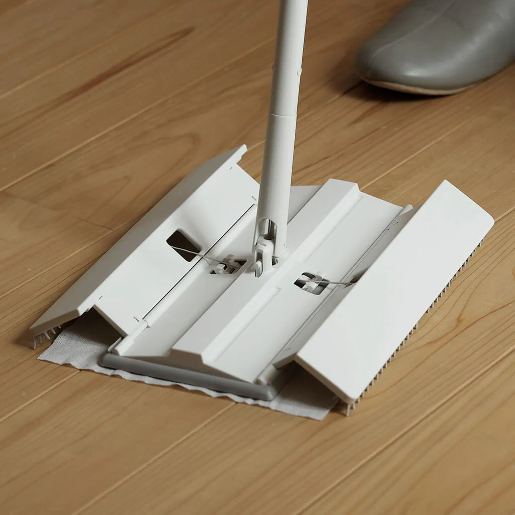 Marna Hands-Free Detaching Floor Mop - Image 3