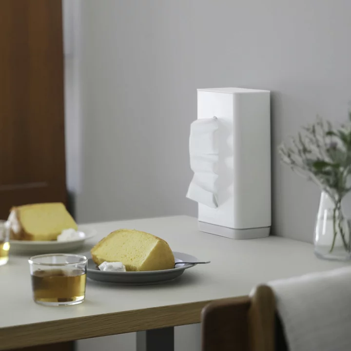 Marna Standing Tissue Box Case - Image 3