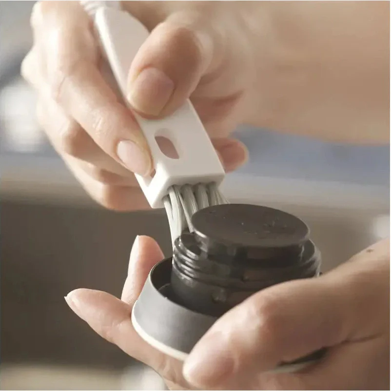 Marna 3-in-1 Water Flask Cleaning Brush - Image 8