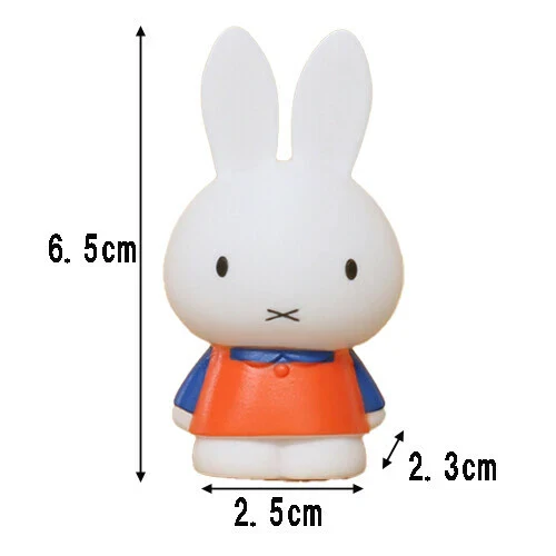 Miffy Figurine Finger Puppet  - Miffy in the Field - Image 2