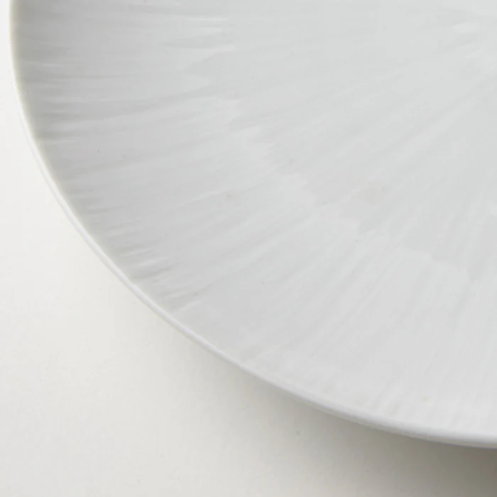 Miyama Crease Oval Plate 25D - White - Image 3