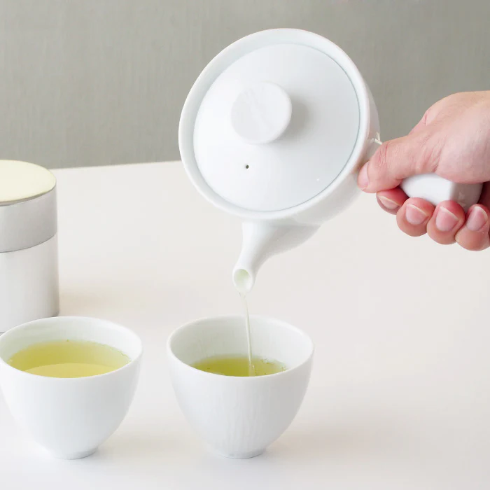 Miyama Crease Tea Cup 150ml - White - Image 4