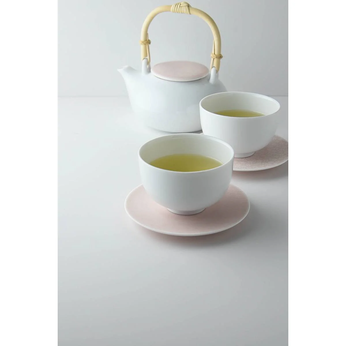 Miyama Casane Te Sakura Tea Pot and Cup Set - Image 7