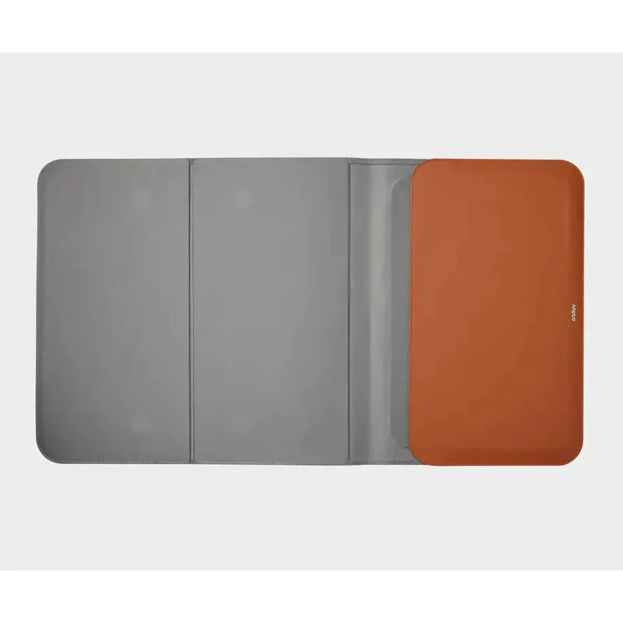 Orbitkey Hybrid Laptop Sleeve - Image 13