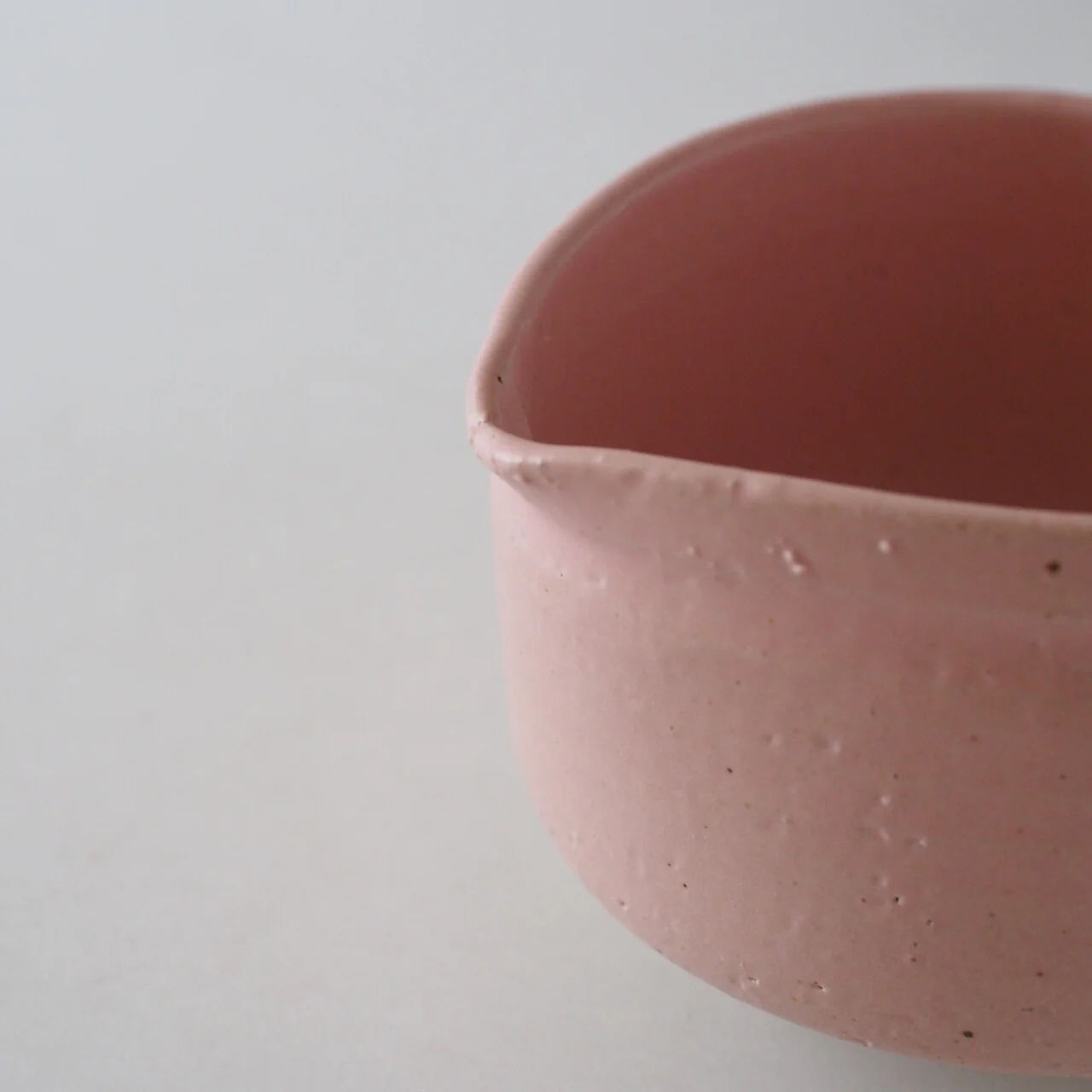 Peach Pink  Neri Matcha Bowl with Spout - Image 5