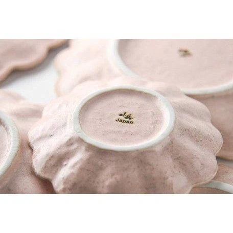 Rinka Pink Porcelain Chrysanthemum Plate - Image 6
