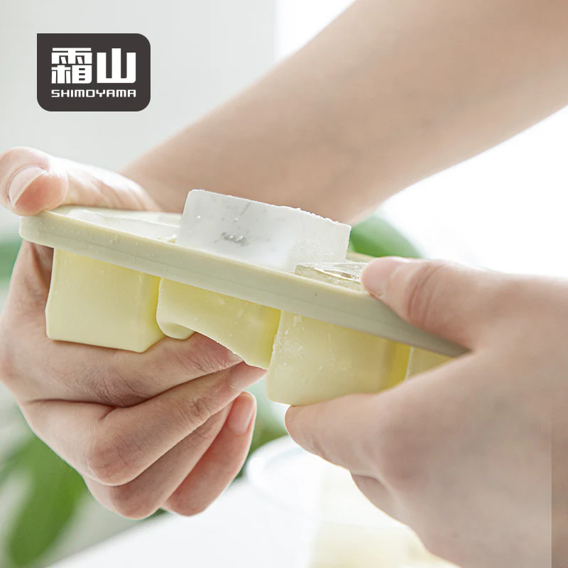 Shimoyama Large Silicone Ice Tray - 6 Grids - Image 2