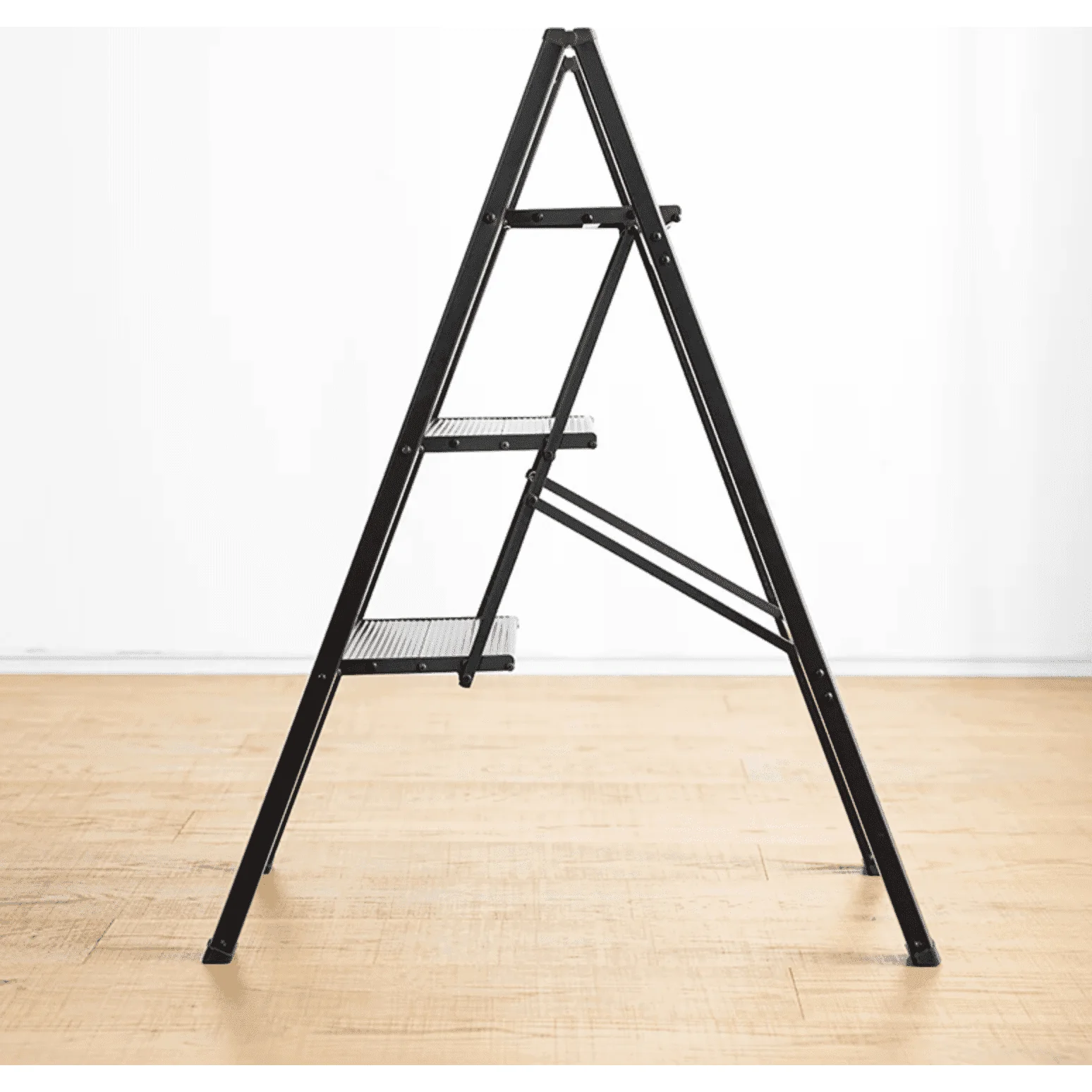 Shimoyama Lightweight 3 Step Stool - Image 8