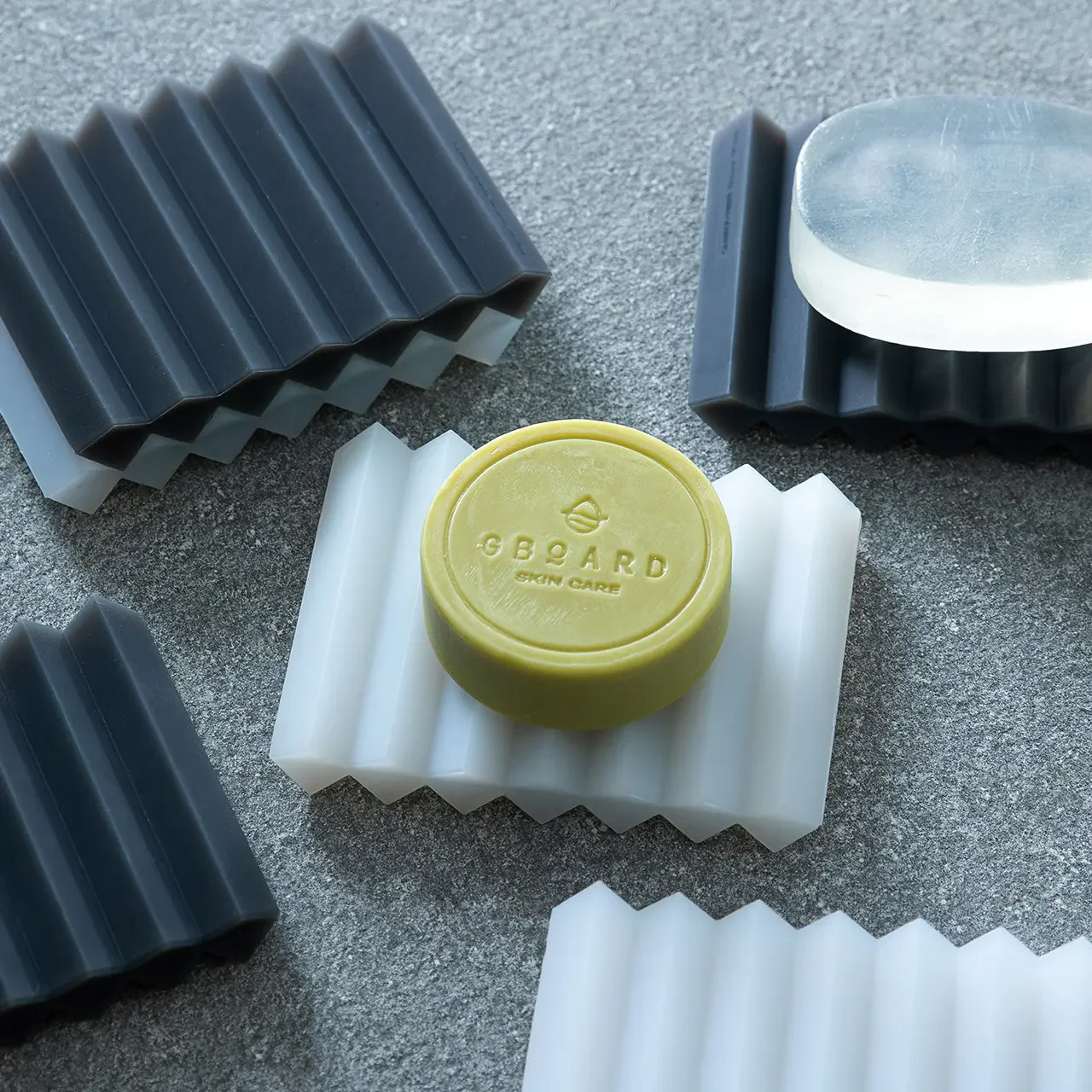Shimoyama Accordion Silicone Soap Tray - Image 6