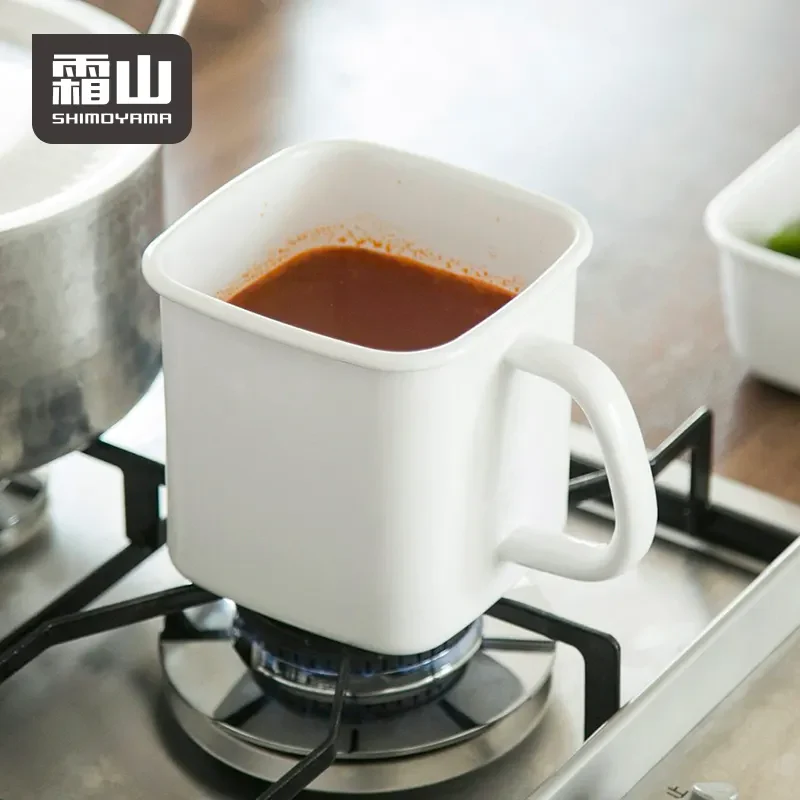 Shimoyama Square Enamel Container with Handle and Lid - 1.4L - Image 2