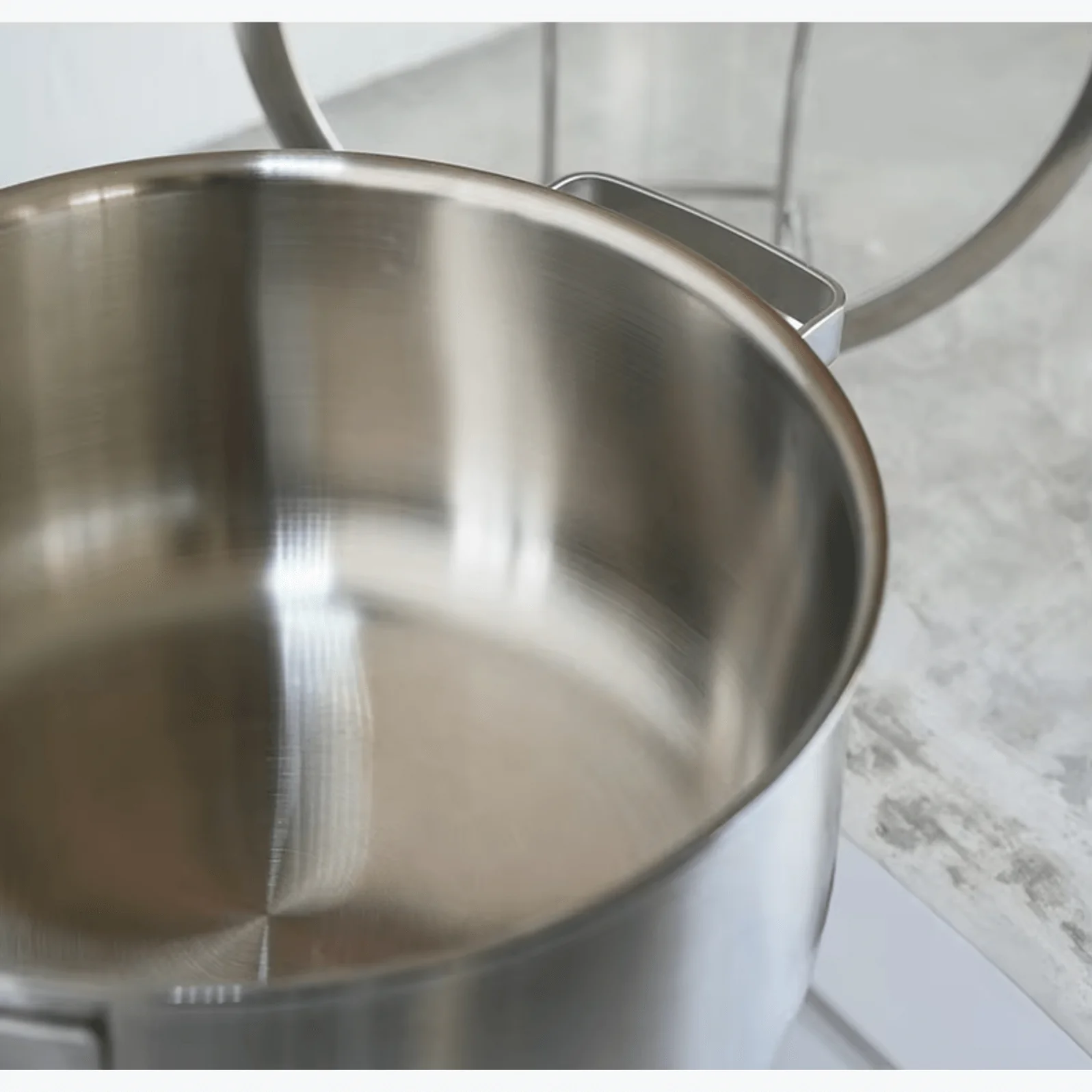 Shimoyama Stainless Steel Pot - 24cm - Image 4