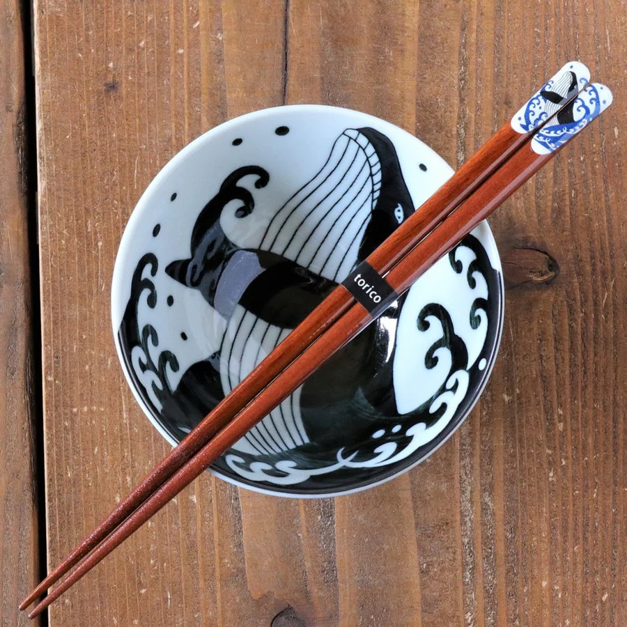 Shiranami Kujira Whale Chopsticks 23cm - Image 3
