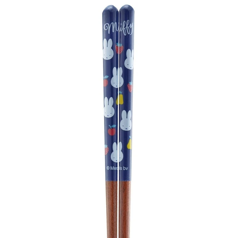 Skater Miffy Blue Wooden Chopstick 21cm - Image 2