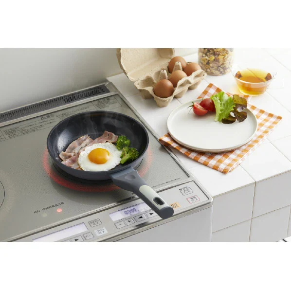 Takekan Ceramic Fry Pan 20cm - IH - Image 2