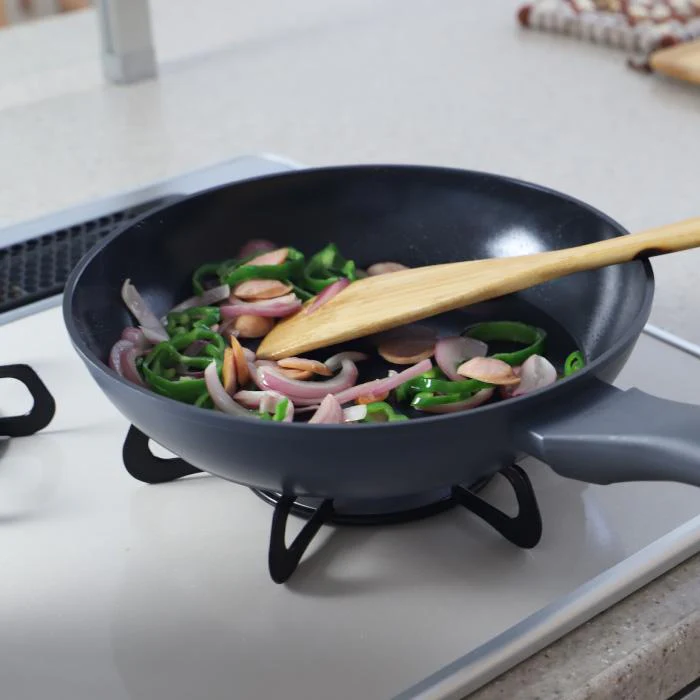Takekan Ceramic Wok 28cm - IH - Image 8