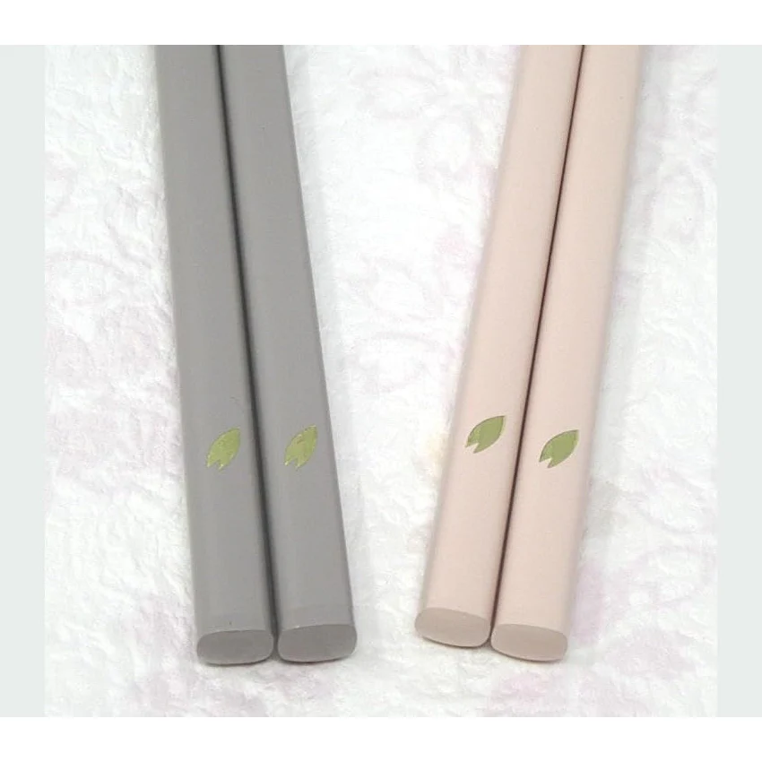 Wakasa Saku Chopstick and Glass Chopstick Rest Gift Set 2P - Image 3