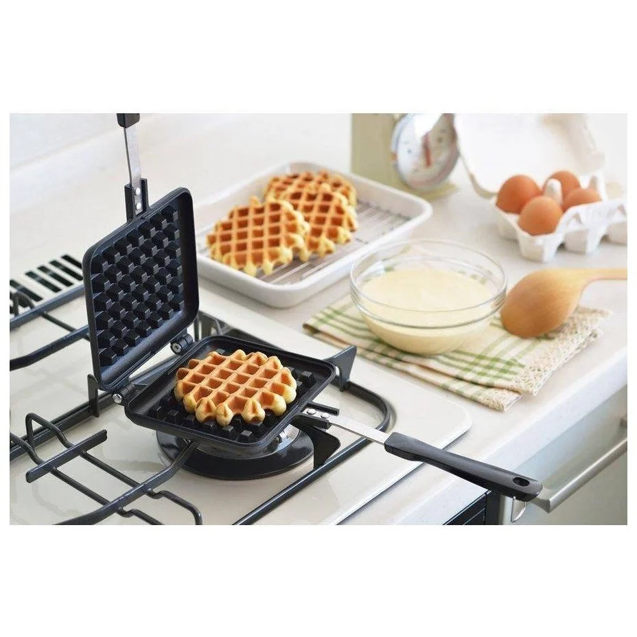 Yoshikawa Atsu Atsu Waffle Maker - Image 3
