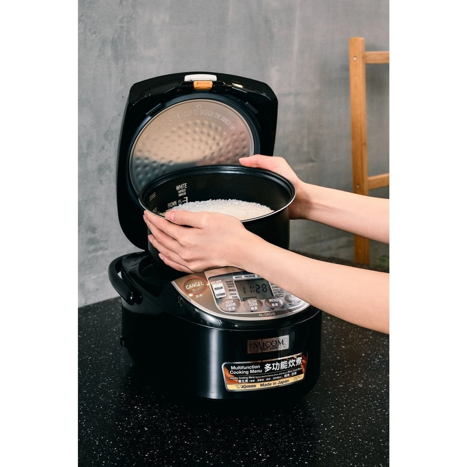 Zojirushi NL-GAQ Micom Rice Cooker AU Model - Image 13
