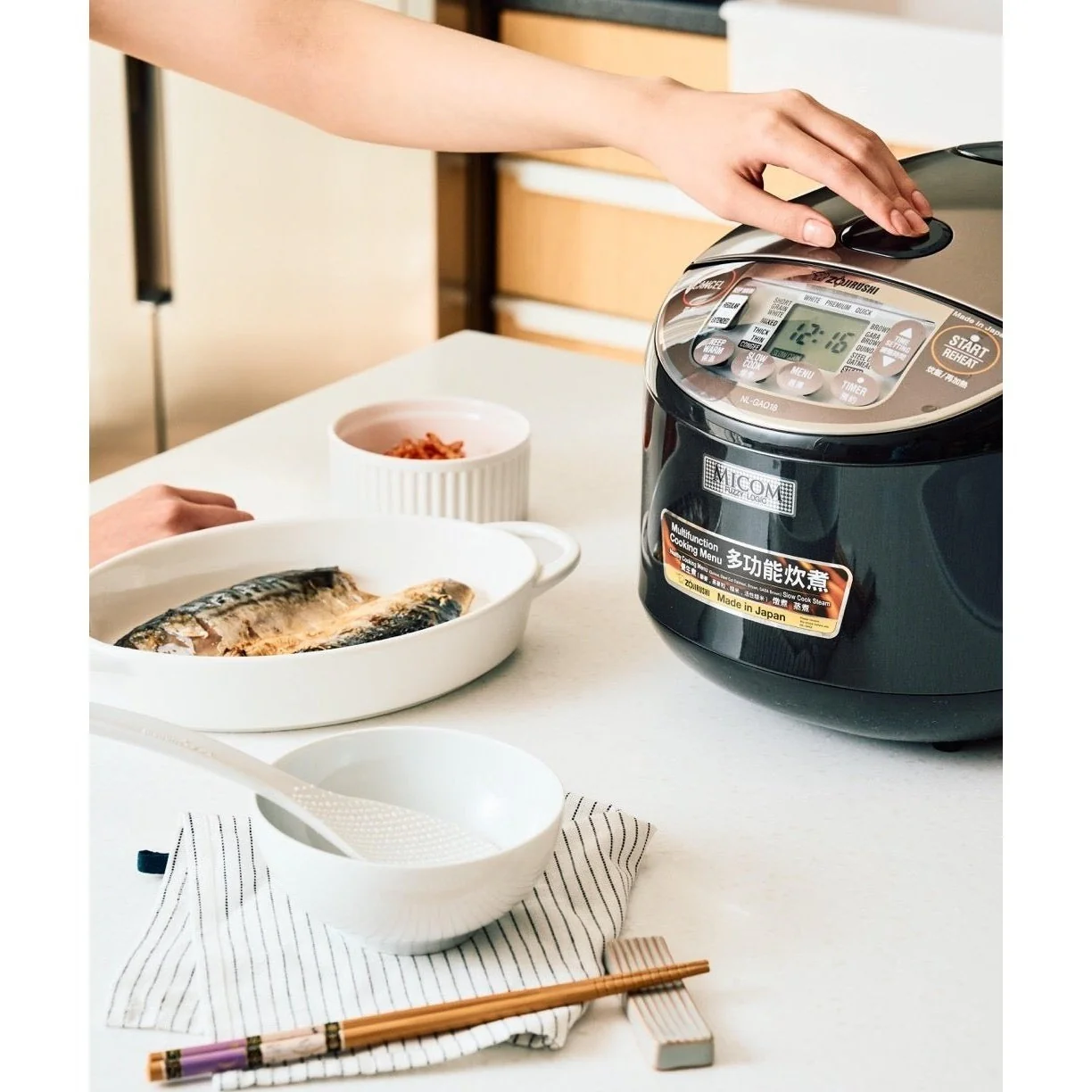Zojirushi NL-GAQ Micom Rice Cooker AU Model - Image 4